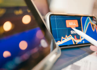 Analisis opsi forex, Ethereum, dan Bitcoin yang dilakukan oleh trader multi-pasar